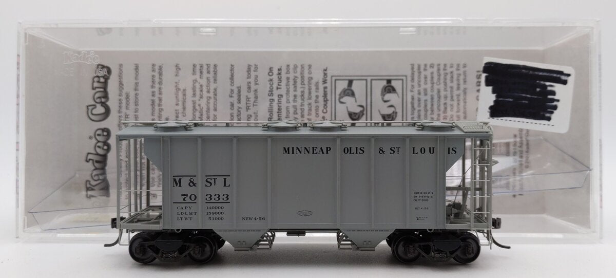 Kadee 8318 HO M&StL PS-2 2-Bay Covered Hopper #70333 EX/Box