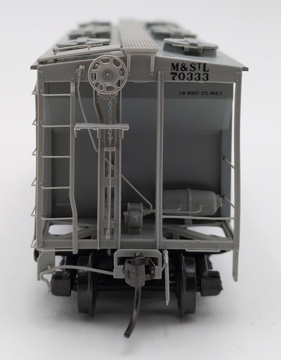 Kadee 8318 HO M&StL PS-2 2-Bay Covered Hopper #70333 EX/Box
