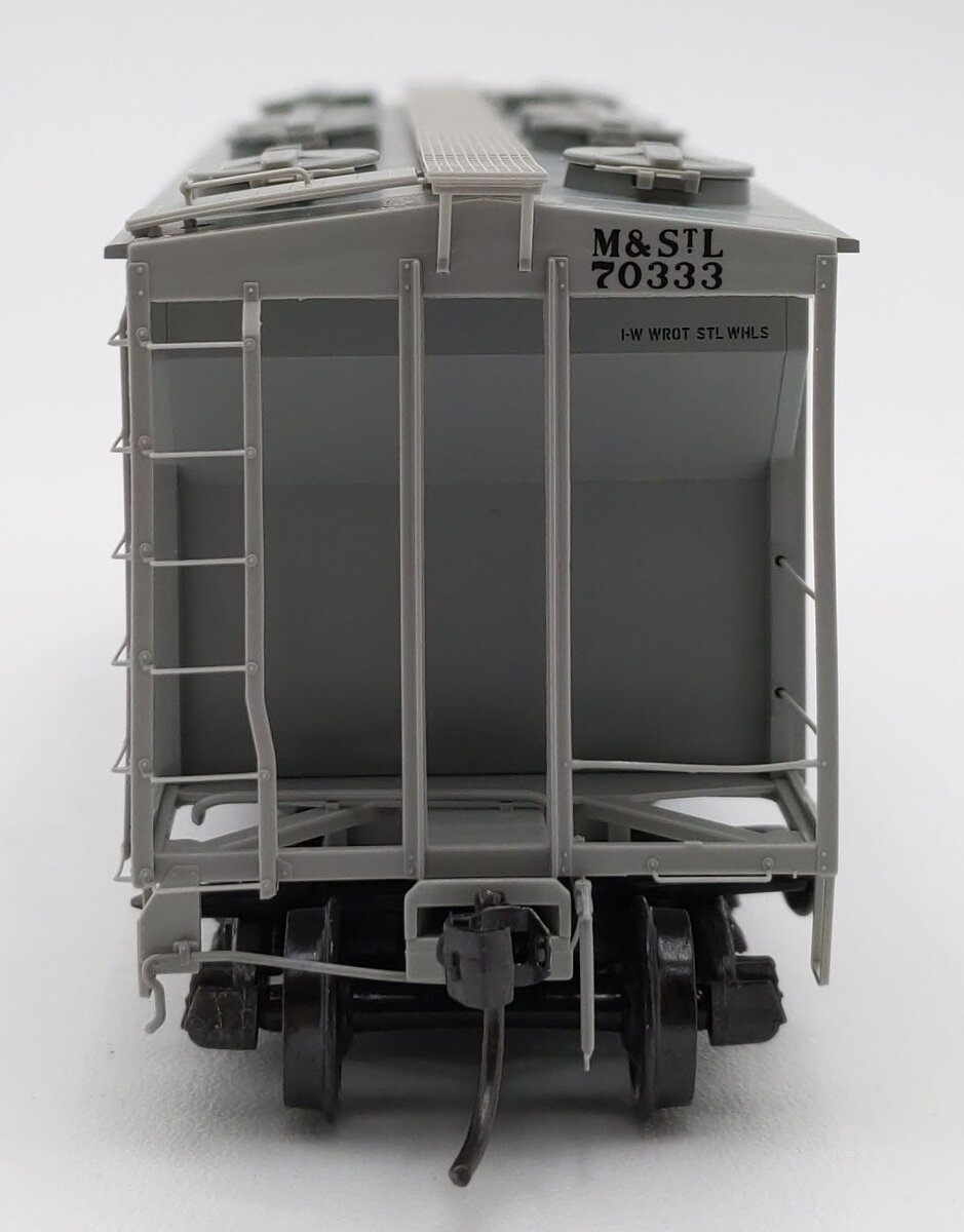 Kadee 8318 HO M&StL PS-2 2-Bay Covered Hopper #70333 EX/Box