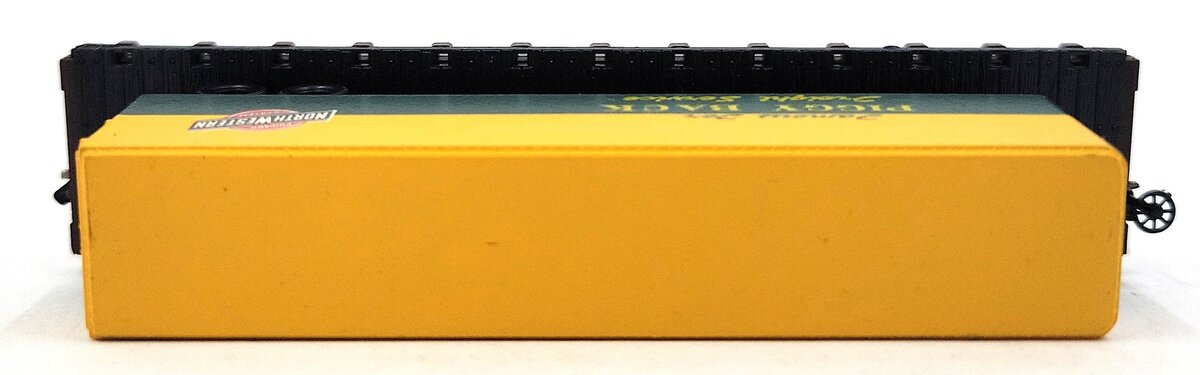 Atlas 3772 N Scale Chicago & Northwestern 40' Trailer On Flat Car #45865 LN/Box