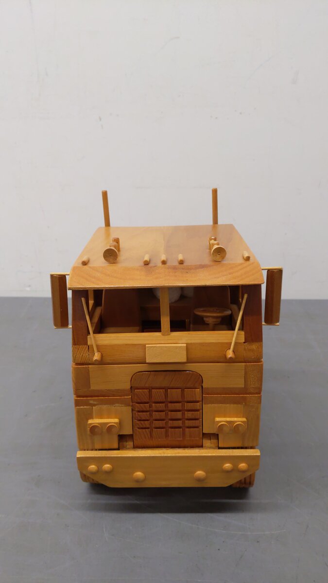 Unknown Manufacturer All Wood Tractor Trailer Handmade Open Cab & Running Wheels EX