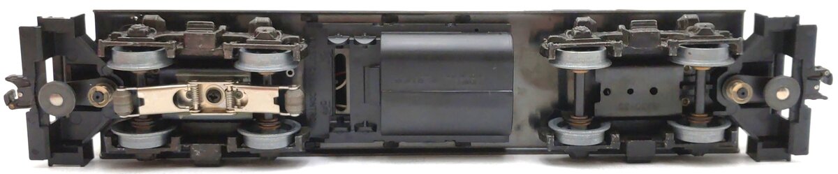 Lionel 6-8355 O Gauge Santa Fe GP-20 Non-Powered Diesel Locomotive w/Horn #8355 VG/Box