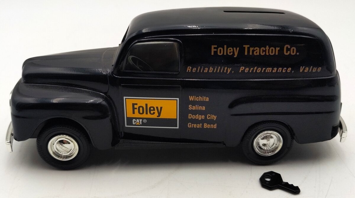 Ertl 1:25 Scale Diecast 1950 Ford Panel Van Foley CAT Bank NEW