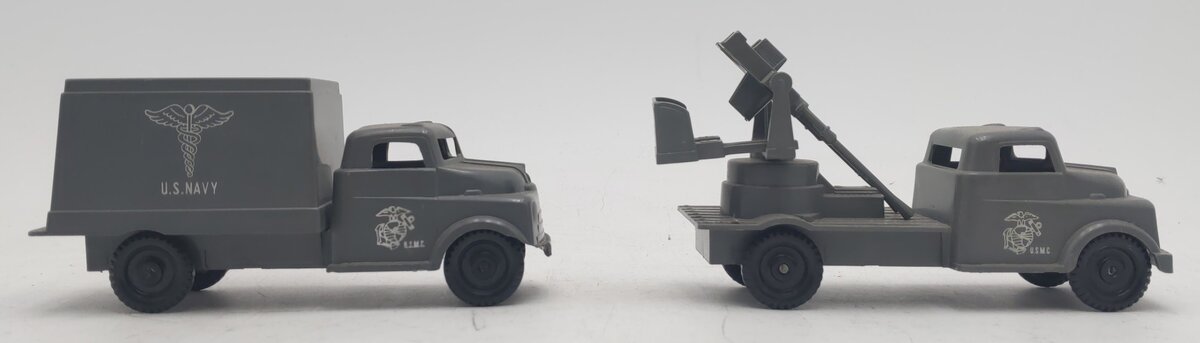 Pyro O Gauge Plastic USMC Ambulance & AA Truck VG