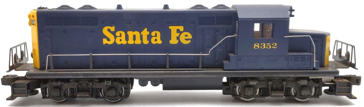 Lionel 6-8352 O Gauge Santa Fe GP-20 Powered Diesel Locomotive #8352 VG/Box