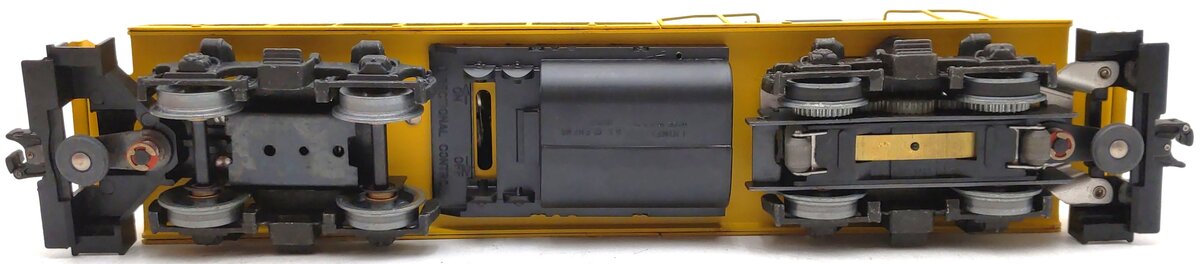 Lionel 6-8759 O Gauge Erie Lackawanna GP-9 Powered Diesel Locomotive EX/Box