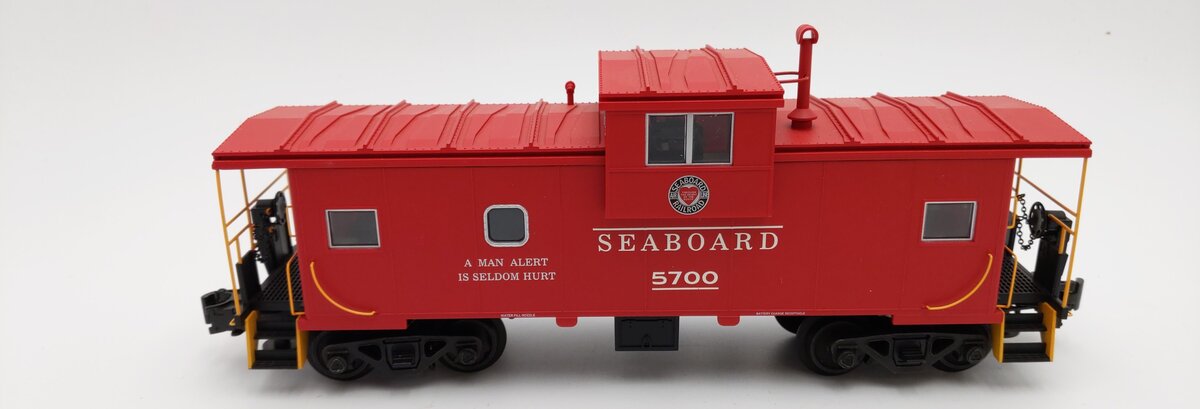 Atlas 6610-1 O Gauge Seaboard Extended Vision Caboose #5700 (3-Rail) VG/Box