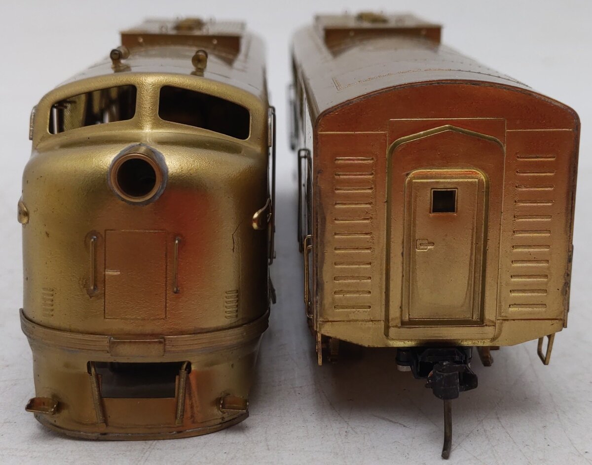 Hallmark Models BRASS HO Electro-Motive FT A&B Dual-Powered Diesel Locomotives/Box
