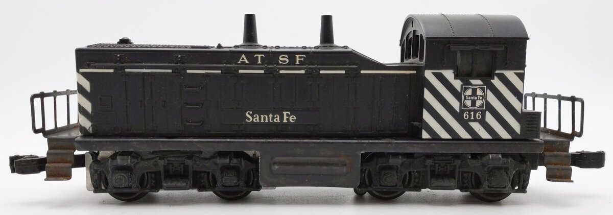 Lionel 616 Vintage O AT&SF NW-2 Powered Diesel Locomotive #616 VG