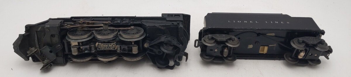 Lionel 675 Vintage O 2-6-2 Prairie Diecast Steam Locomotive and 6466W Tender VG