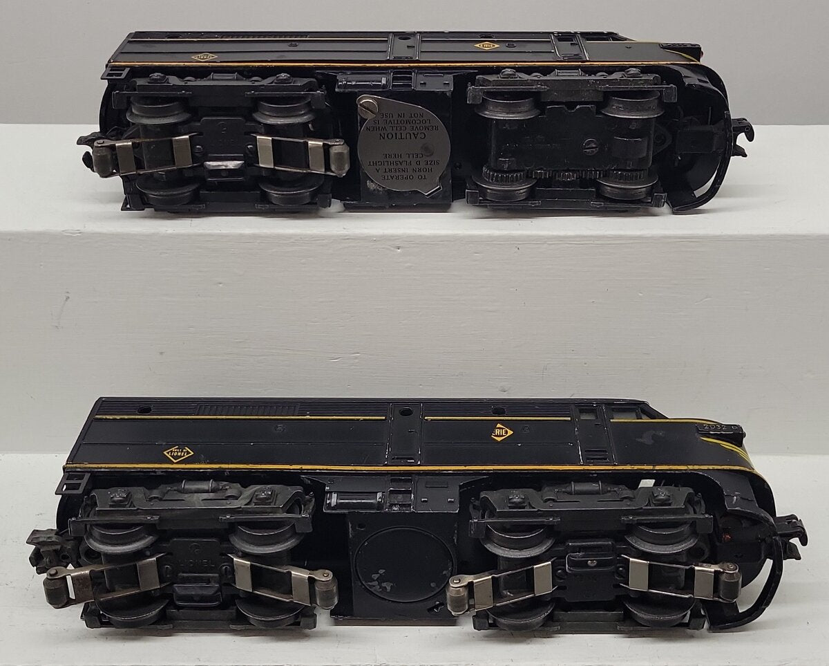 Lionel 2032 Vintage O Gauge Erie Alco AA Diesel Locomotive Set VG