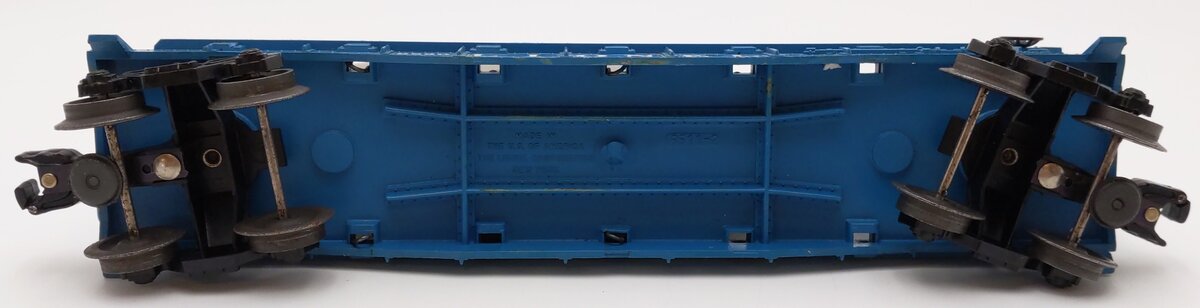 Lionel 6830 Vintage O Flatcar w/ Non Operating Submarine VG
