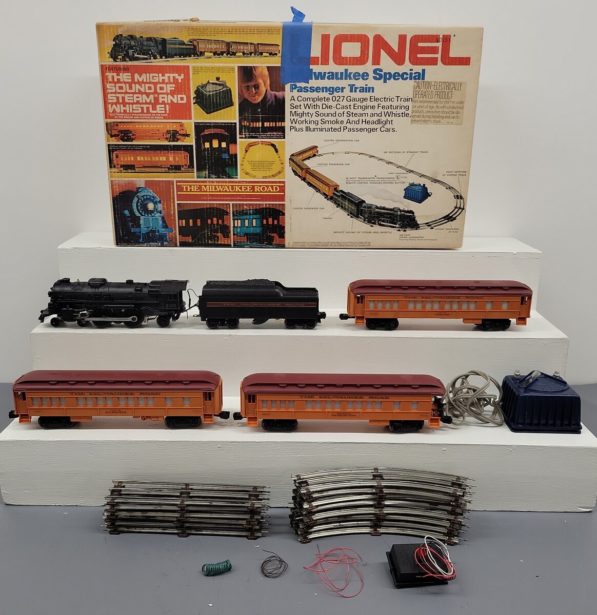 Lionel 6-1387 O Gauge Milwaukee Road Passenger Train Set VG/Box