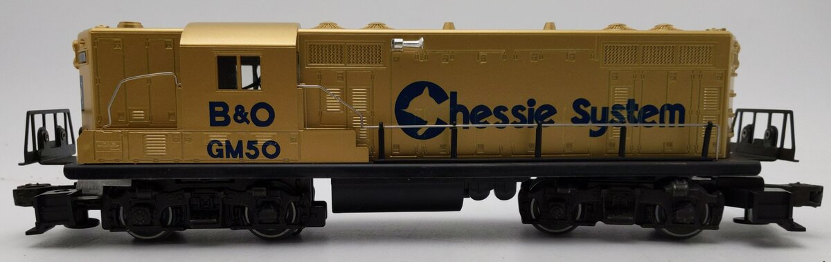 Lionel 6-8359 O Gauge Chessie System GM Gold GP7 Diesel Engine EX/Box