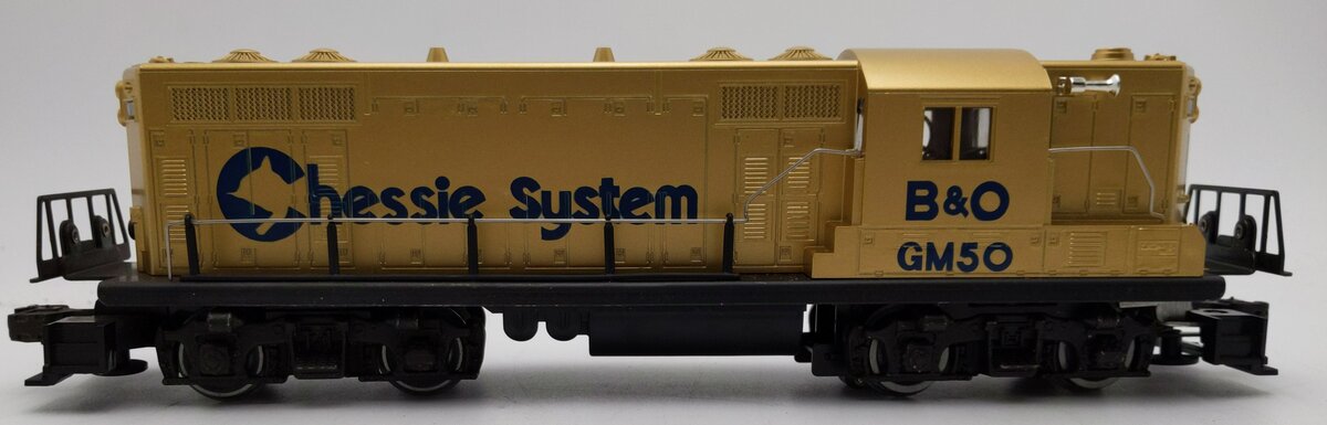 Lionel 6-8359 O Gauge Chessie System GM Gold GP7 Diesel Engine EX/Box