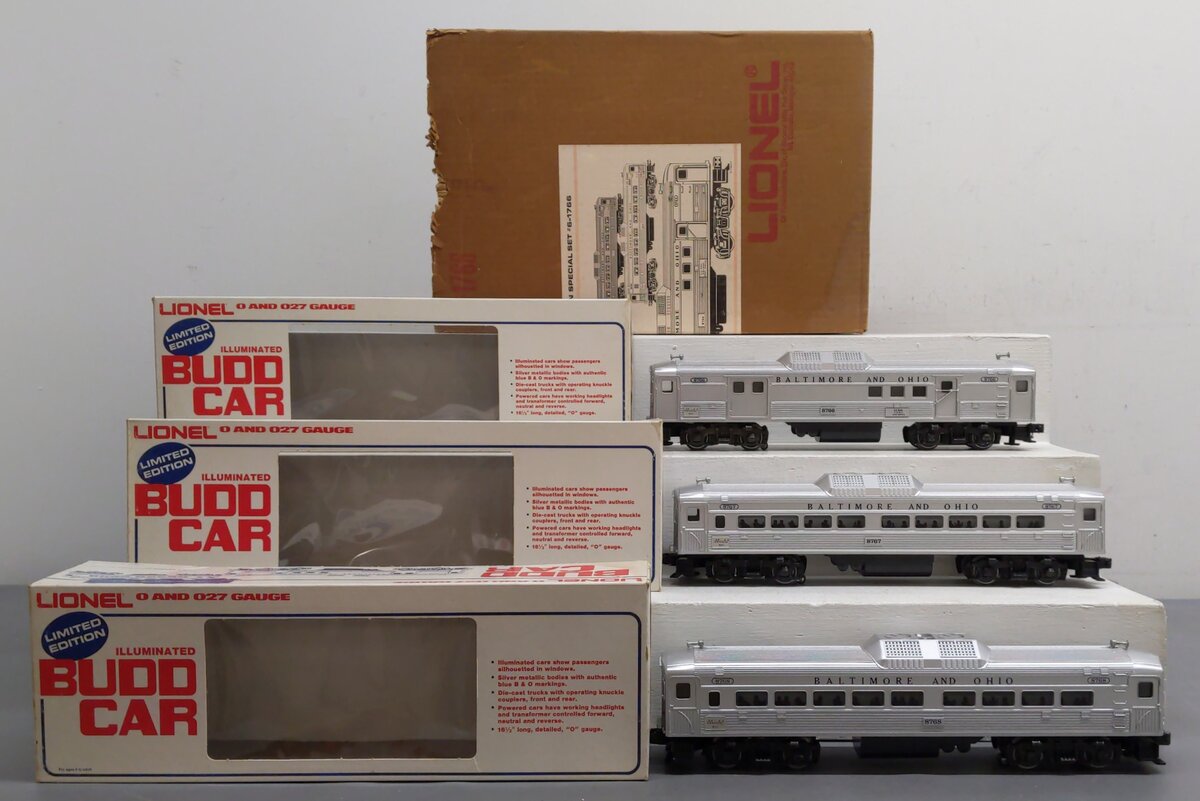 Lionel 6-1766 O Gauge Baltimore & Ohio RDC Service Station Special Set EX/Box