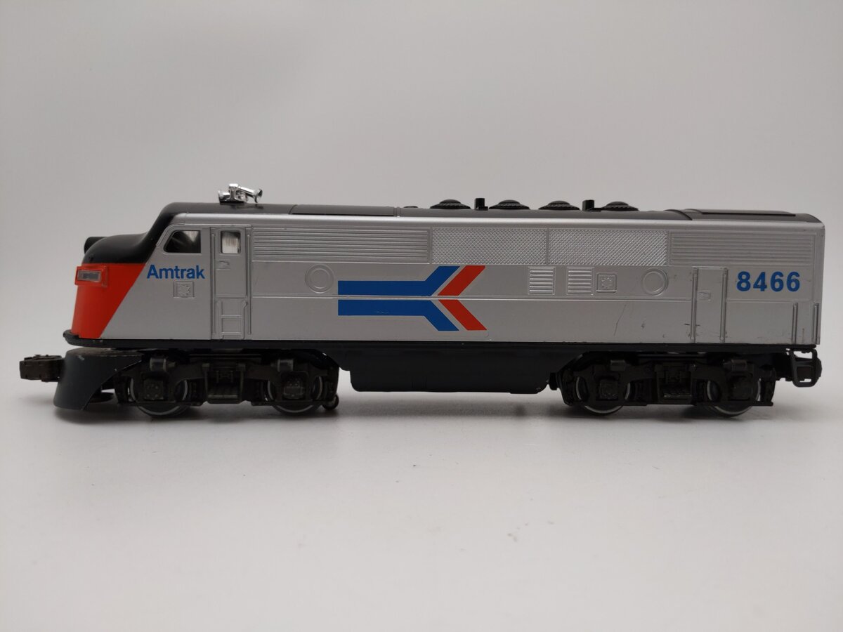 Lionel 6-8466 O Gauge Amtrak F3 A Powered Diesel Locomotive EX