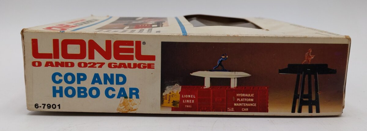 Lionel 6-7901 O Gauge Operating Cop & Hobo Car VG/Box