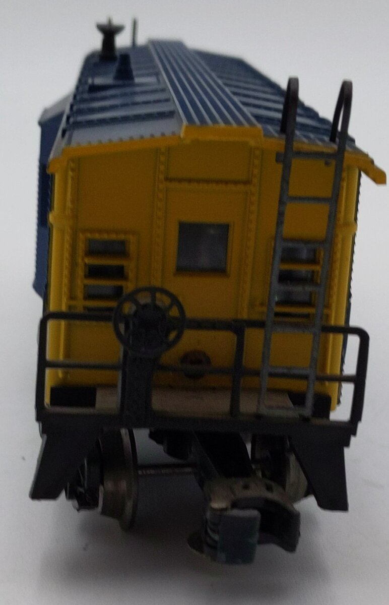 Lionel 6-9317 O Gauge AT&SF Blue & Yellow Bay Window Caboose #9317 VG/Box
