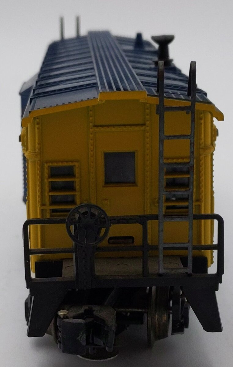 Lionel 6-9317 O Gauge AT&SF Blue & Yellow Bay Window Caboose #9317 VG/Box