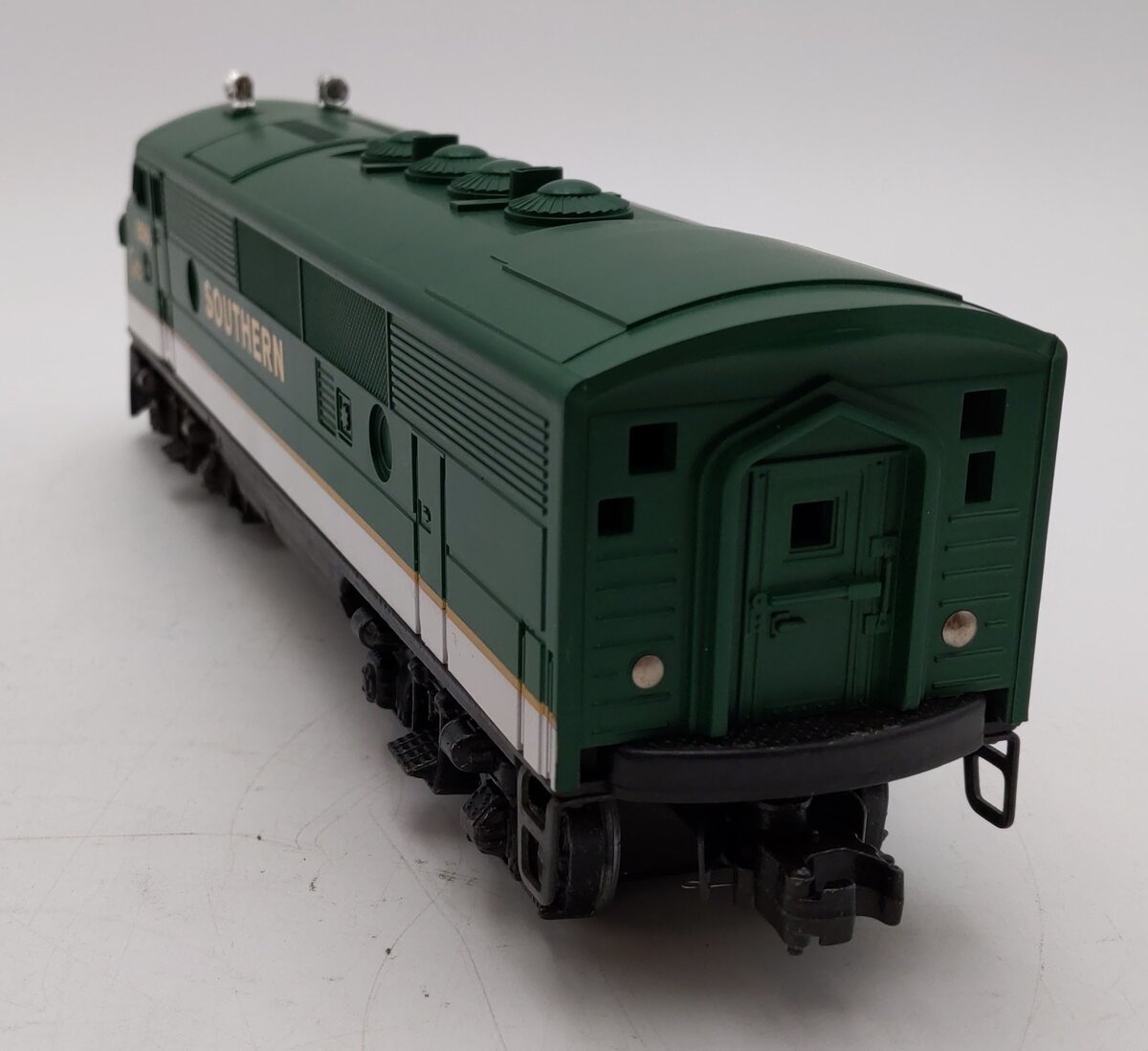 Lionel 6-8566 O Gauge Southern F-3 A Diesel Locomotive #8566 LN/Box