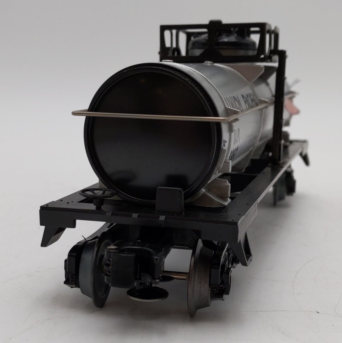 Lionel 6-9367 O Gauge Union Pacific Single Dome Tank Car #9367 VG/Box