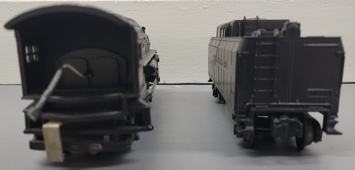 Lionel 6-8204 O Chesapeake & Ohio 4-4-2 Steam Locomotive & Tender EX