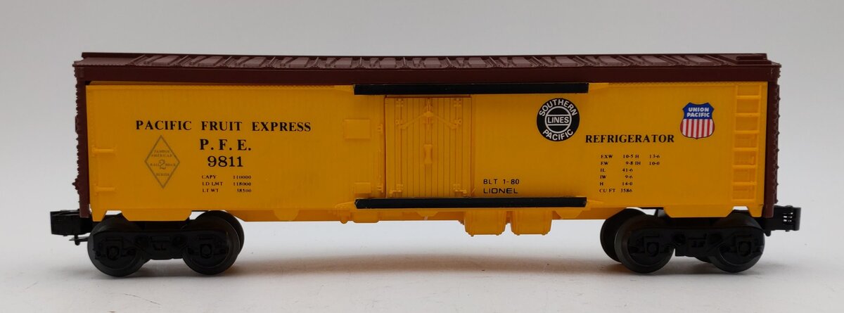 Lionel 6-9811 O Gauge SP/UP FARR Pacific Fruit Express Reefer Car #9811 LN/Box