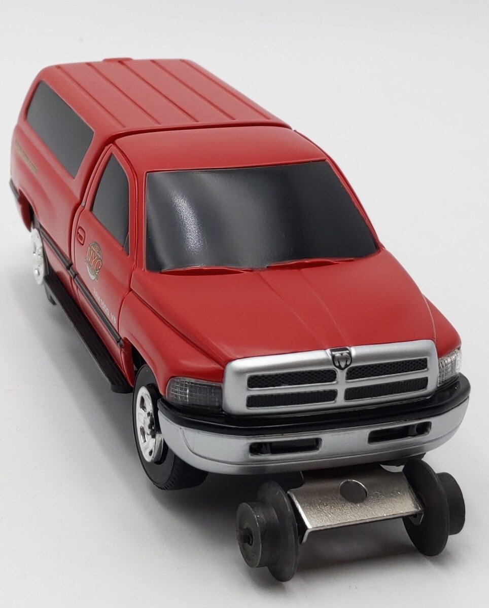 Lionel 6-18436 O Gauge New York Central Dodge Ram Track Inspection Truck LN/Box