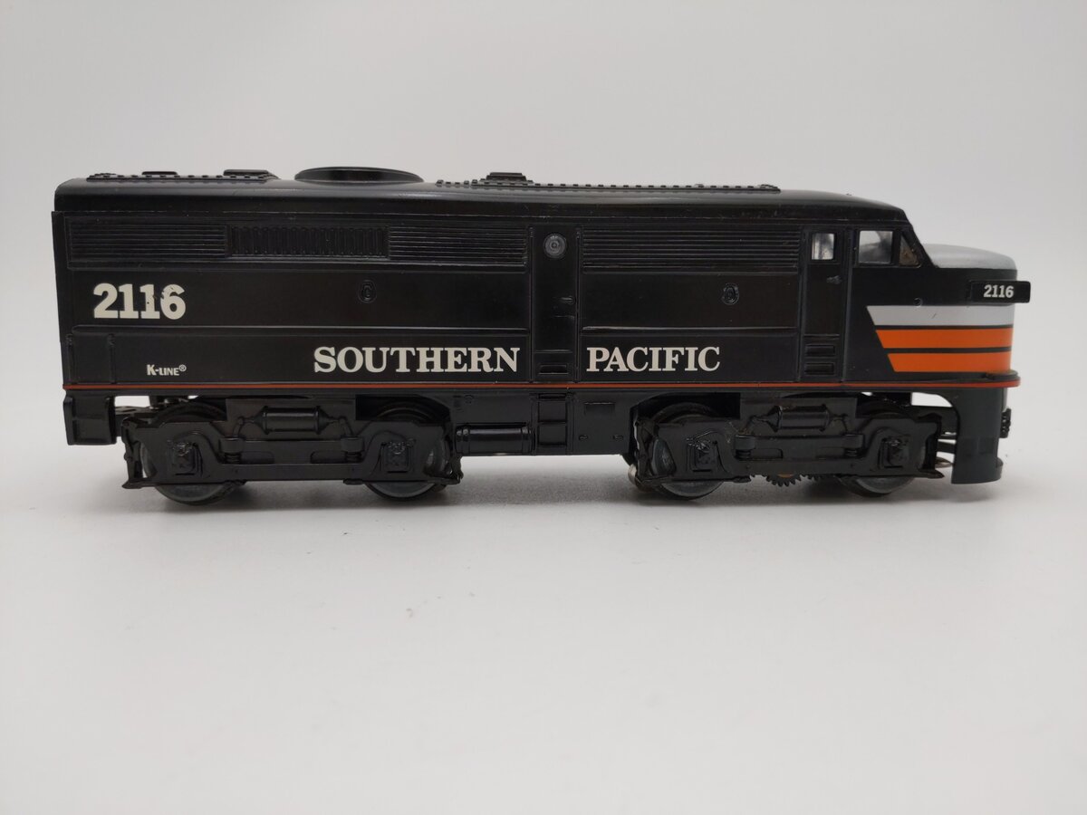 K-Line K2116 O Southern Pacific Alco A Powered Diesel Locomotive #2116 VG