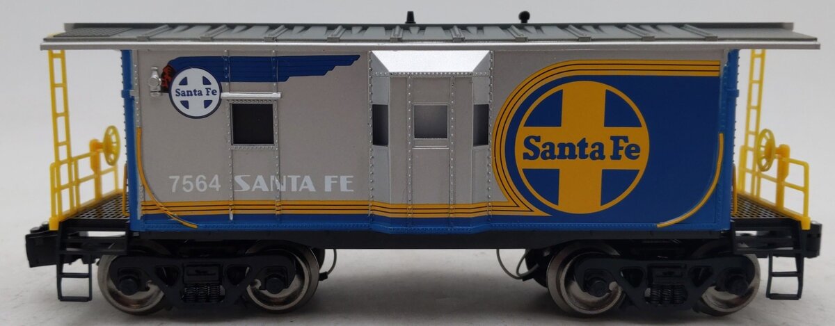 Menards 275-9118 O Gauge Santa Fe Caboose w/ Lights #7564 EX/Box