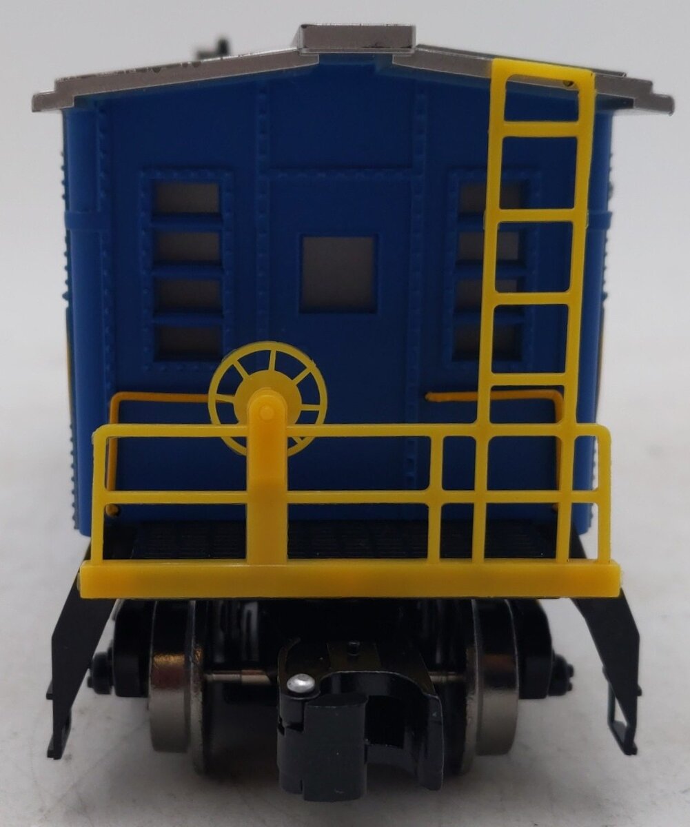 Menards 275-9118 O Gauge Santa Fe Caboose w/ Lights #7564 EX/Box