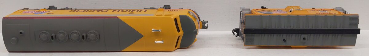 Menards 275-9203 O Gauge Union Pacific RTR Train Starter Set #4694/#00000 LN/Box