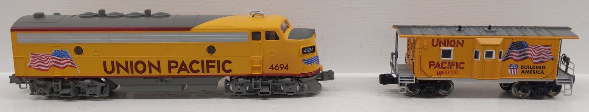 Menards 275-9203 O Gauge Union Pacific RTR Train Starter Set #4694/#00000 LN/Box