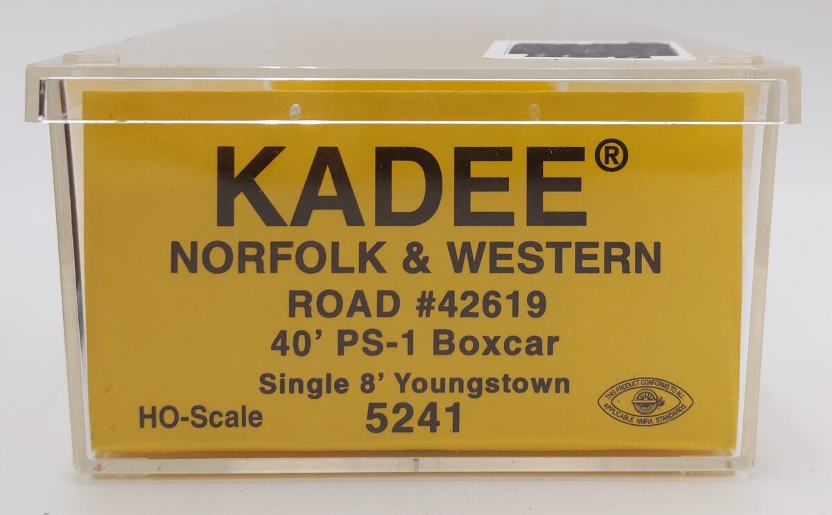 Kadee 5241 HO Norfolk & Western 40' PS-1 Boxcar #42619 EX/Box
