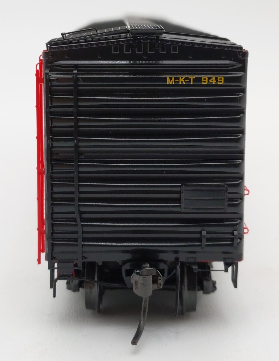 Kadee 6724 HO Missouri Kansas Texas Road 50' PS-1 Boxcar #949 EX/Box