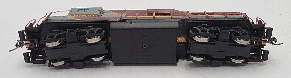 Spectrum 82018 HO Scale Canadian Pacific Powered GP-30 Diesel Locomotive #8200 EX