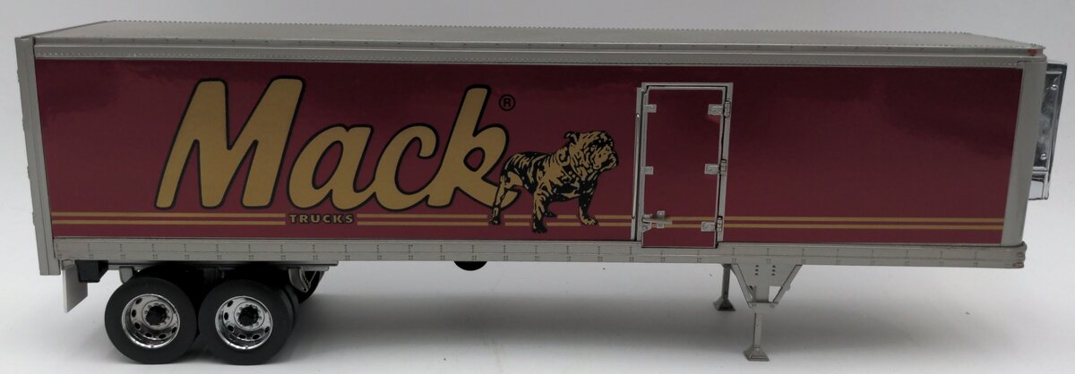 Franklin Mint 1:32 scale Mack refrigerated trailer diecast model NEW
