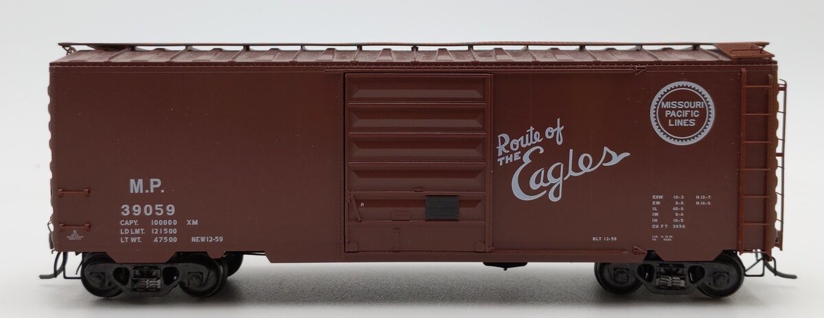 Kadee 5242 HO Scale Missouri Pacific 40' PS-1 Boxcar with Scale Couplers #39059 EX/Box