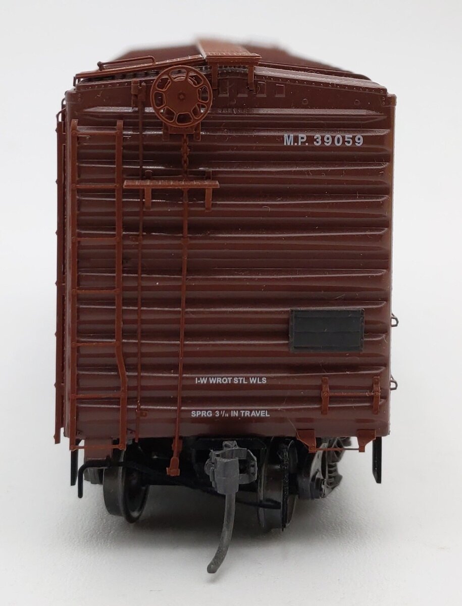 Kadee 5242 HO Scale Missouri Pacific 40' PS-1 Boxcar with Scale Couplers #39059 EX/Box