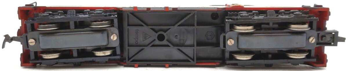 AHM 5040 HO Scale Rock Island BL-2 Diesel Locomotive #425 EX