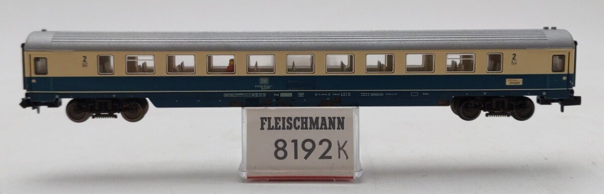 Fleischmann 8192K N Scale DB 2nd Class Passenger Coach Car LN/Box