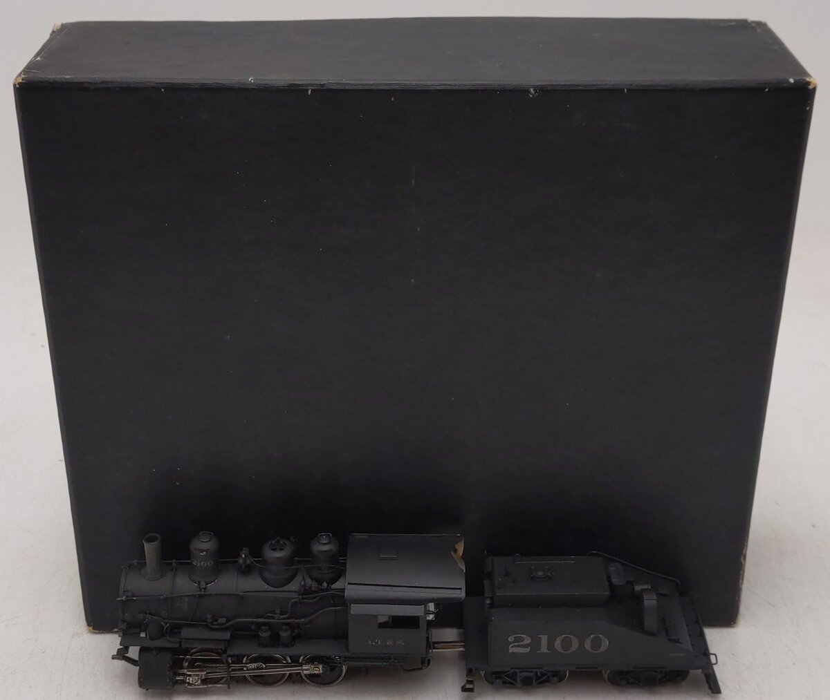 Hallmark Models BRASS HO Santa Fe 2100 Series 0-6-0 Steam Locomotive & Tender/Box