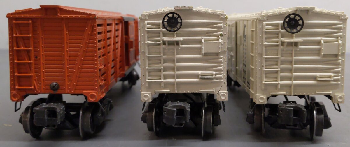 Lionel O Gauge Vintage Accessories; 3462P x 2, 3472, x 2, 3656, [5] VG/Box