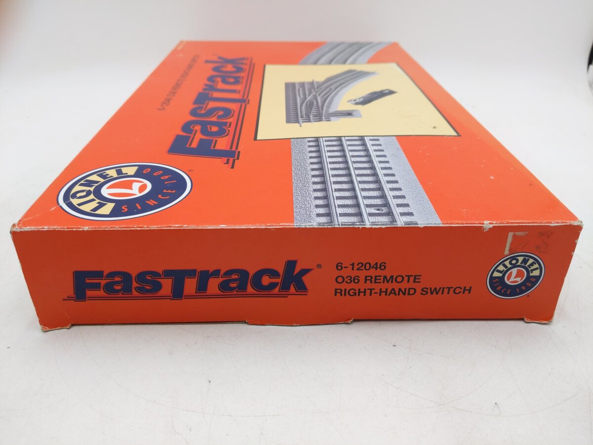 Lionel 6-12046 O Gauge O36 Right Hand Remote-Control FasTrack Switch/Turnout EX/Box