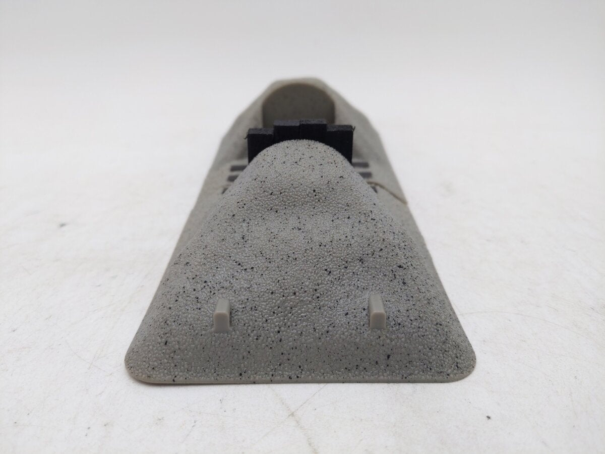 Lionel 6-12059 O Scale Fast Track Earthen Bumpers (Pack of 2) EX/Box