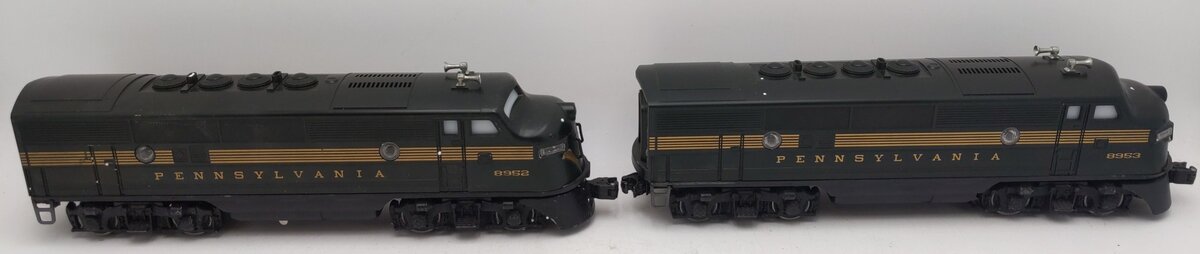 Lionel 6-8952 O Gauge Pennsylvania F-3 AA Diesel Locomotive Set EX/Box