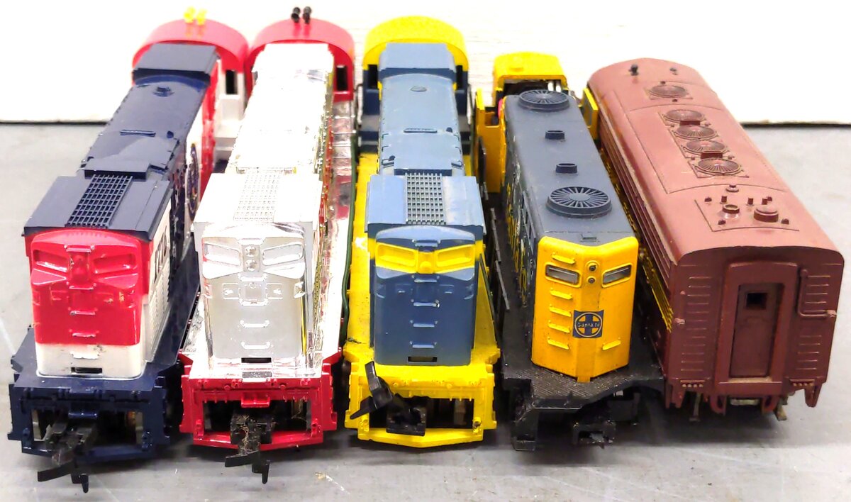 Tyco & AHM Assorted HO Scale Diesel Locomotives [5] VG