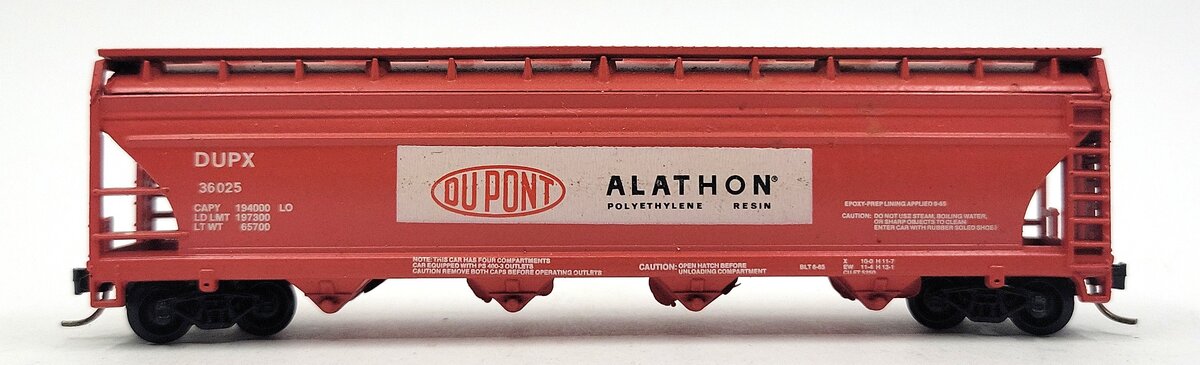 Atlas 3713 N Scale Dupont ACF Centerflow 4 Bay Covered Hopper #36025 LN/Box