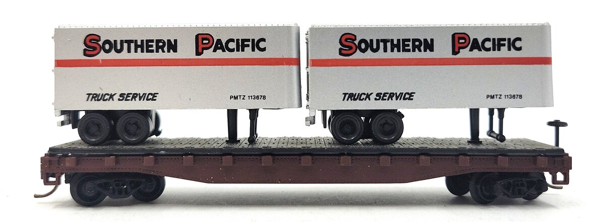 Atlas 3744 N Scale South Pacific Piggyback Flat Car w/ Trailers EX/Box